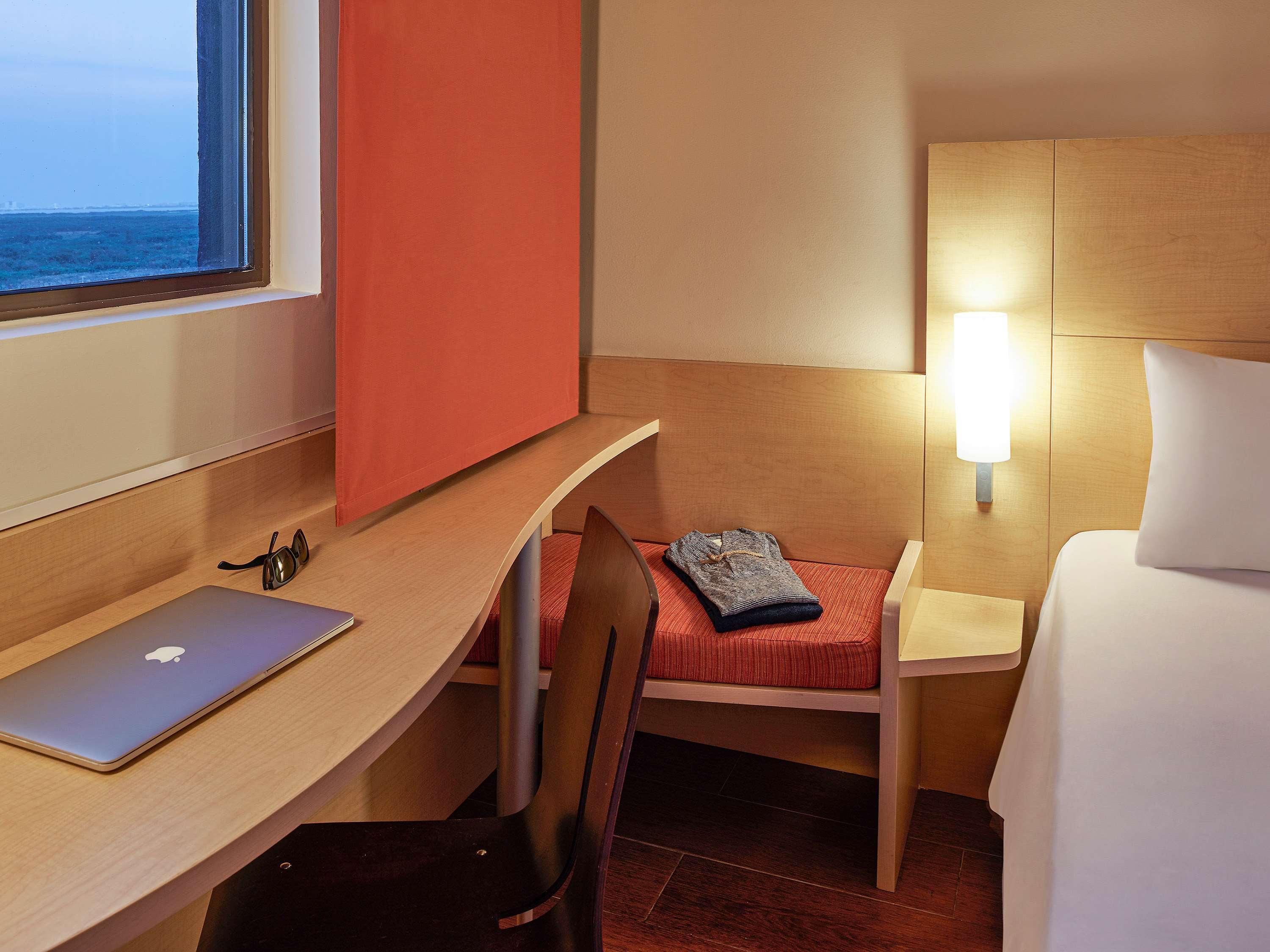 Ibis Cancun Centro Εξωτερικό φωτογραφία