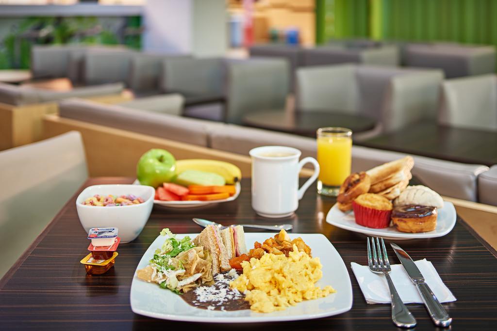 Ibis Cancun Centro Εξωτερικό φωτογραφία