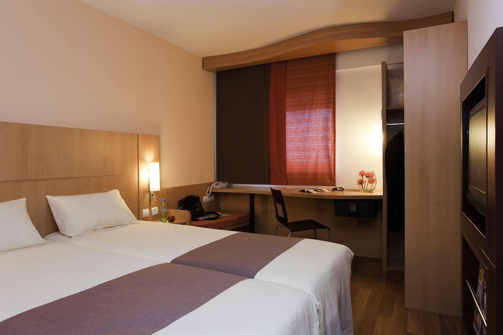 Ibis Cancun Centro Εξωτερικό φωτογραφία
