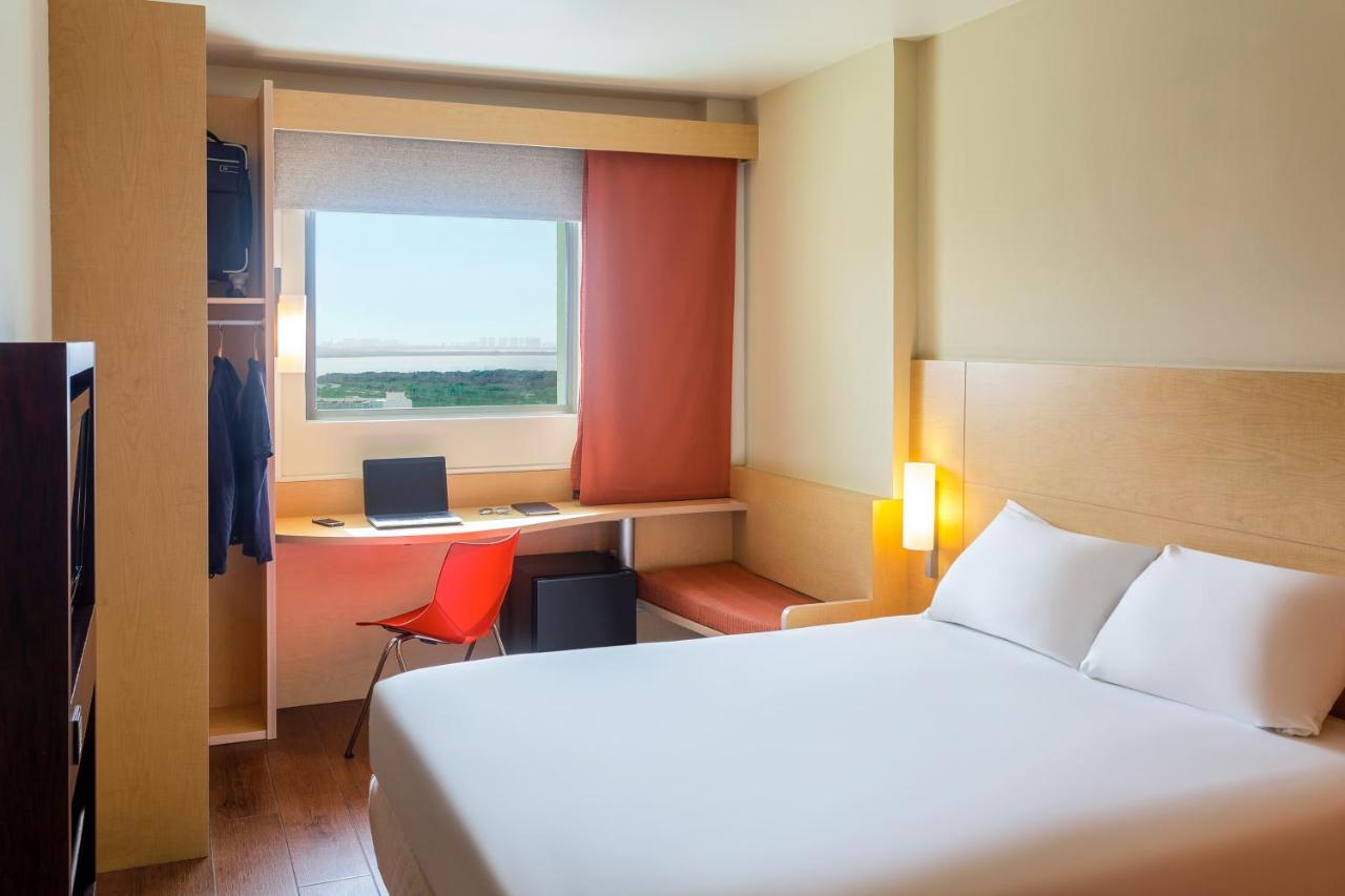 Ibis Cancun Centro Εξωτερικό φωτογραφία